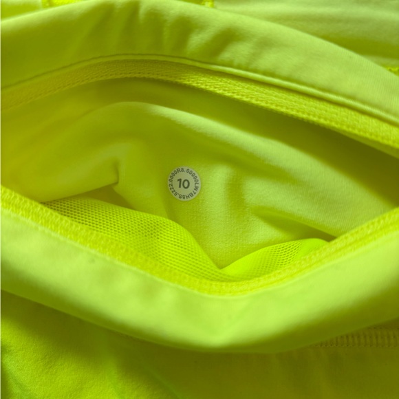 Lululemon Speed Up HR Lined Short 2.5” - Picture 4 of 5